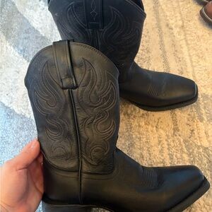 Cody James Western Leather Boots